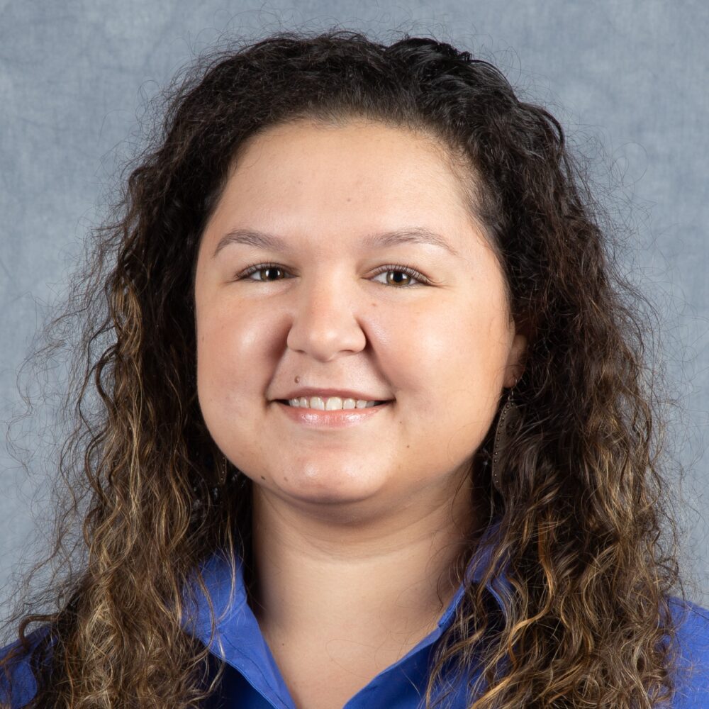 dudek whitney 1000x1000 1 e1765484686524